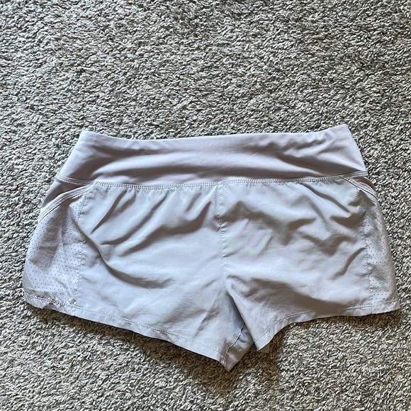 Nike shorts - Picture 4 of 5